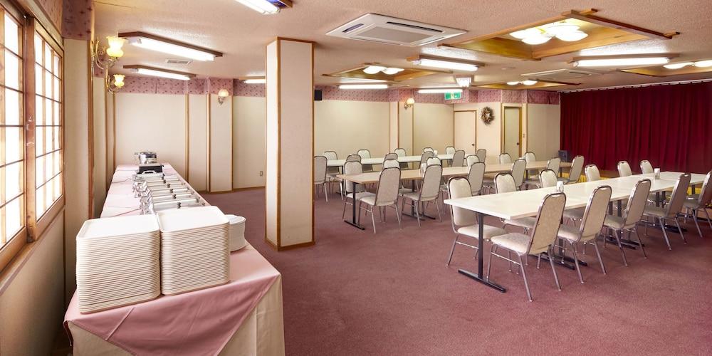 Okinawa Sun Plaza Hotel Naha Exterior foto